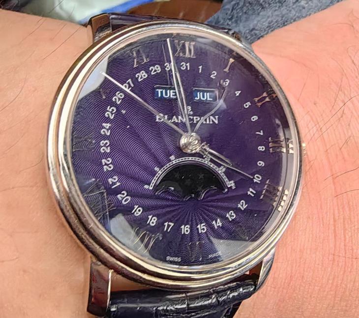 宝珀机械表内部是真空的吗(为什么机械表需要真空密封)（图）